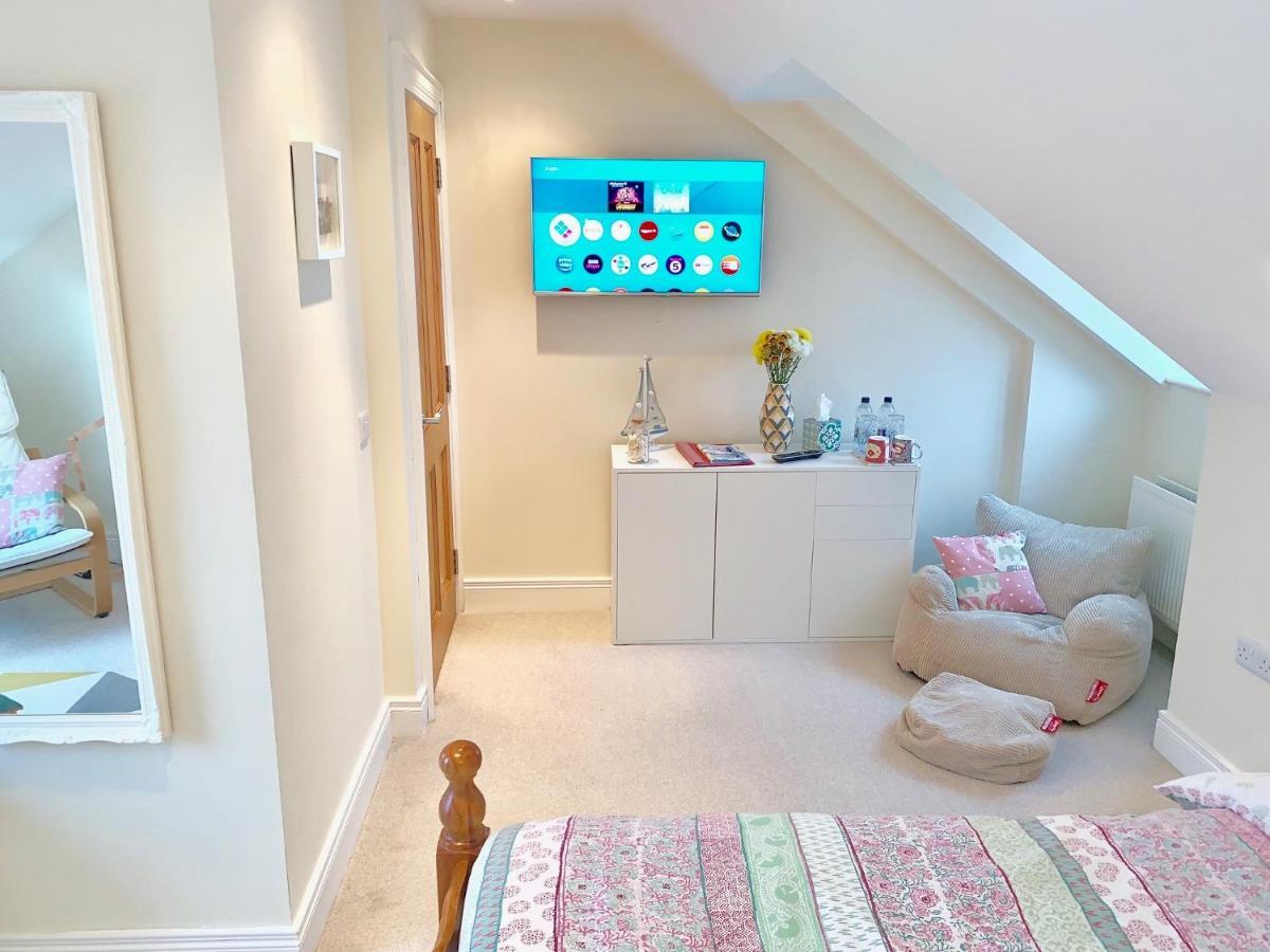 Loft Room @ Sean And Janes Баликасъл Екстериор снимка